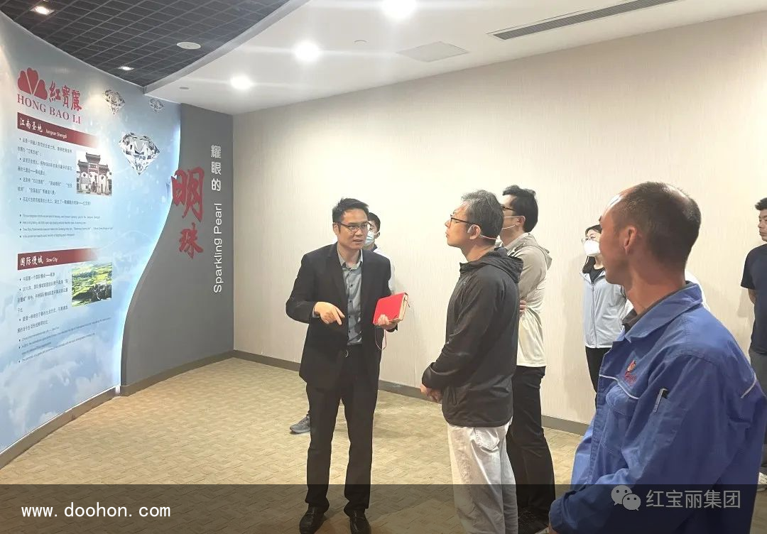 中共中央機關事務管理局領導一行蒞臨紅寶麗考察聚氨酯保溫板（一篇讀懂）