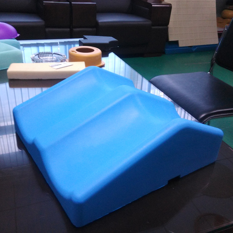 PU發泡醫療腿托