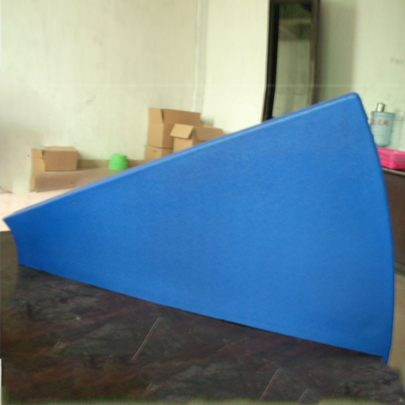 PU自結皮翼閘門板