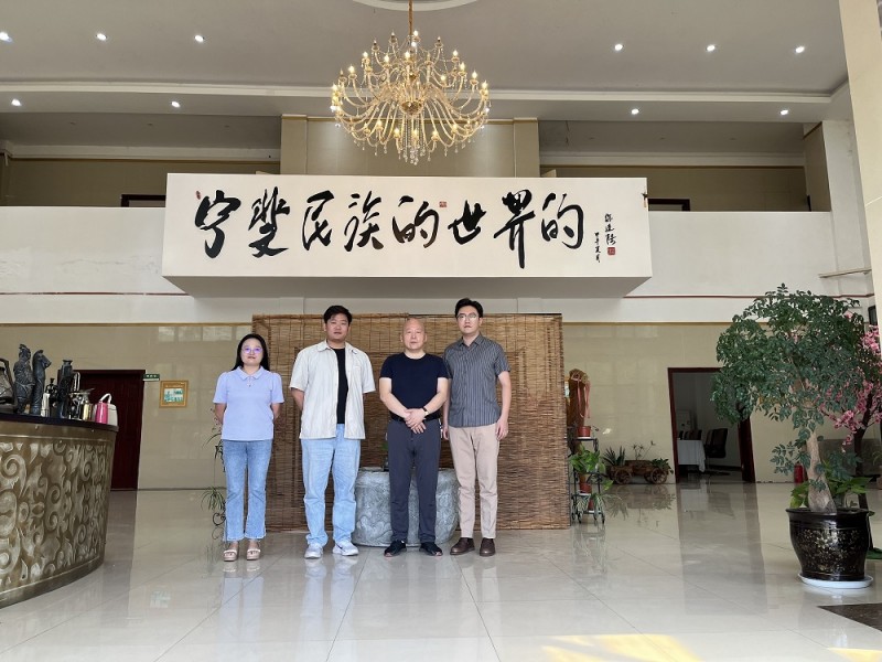 西南醫科大學，澳門科技大學劉博士來到與寧斐化妝品集團尋求合作